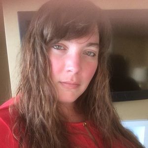 Meet your Posher, Lacey